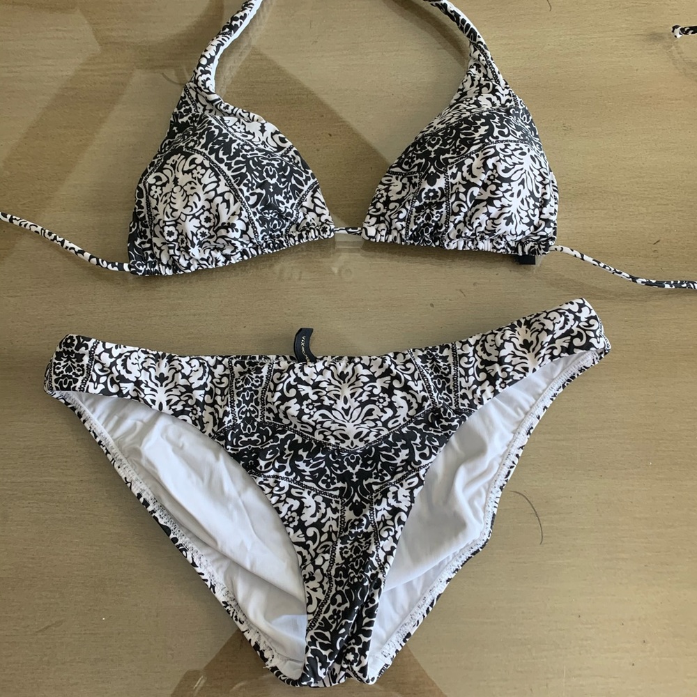 Vix bikini - Picture 1 of 3